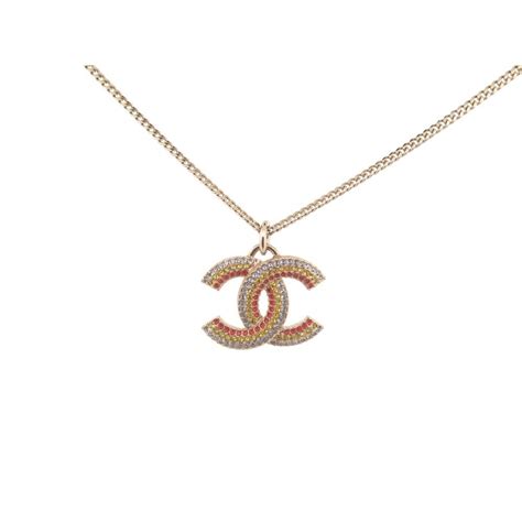 collier chanel logo|chanel silhouette logo.